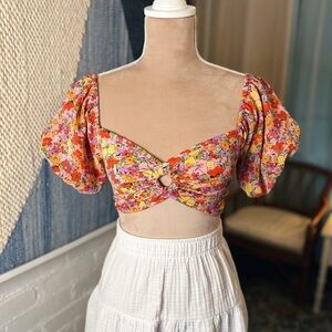 Wild Fable Floral Puff Sleeve Peekaboo Cropped Blouse